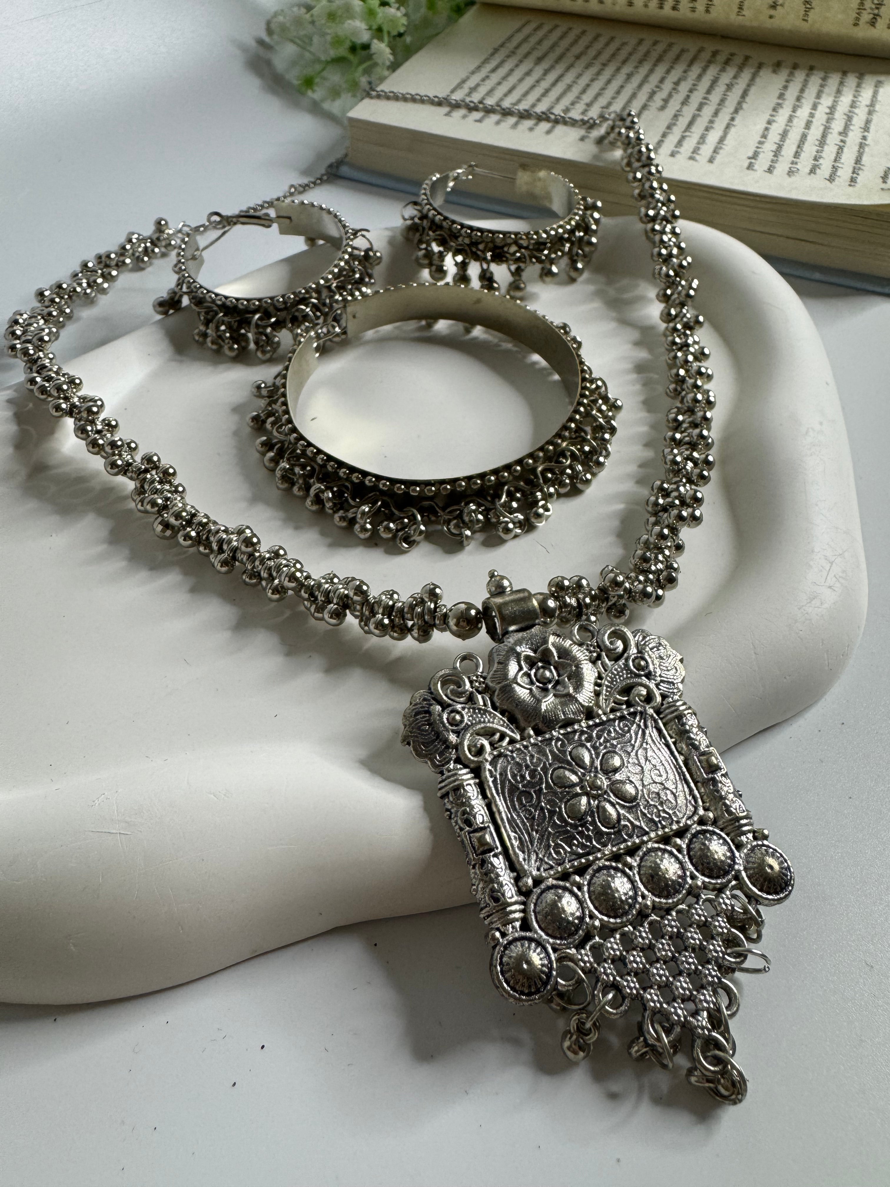 Heritage Oxidised Jewellery Set (3-Piece)