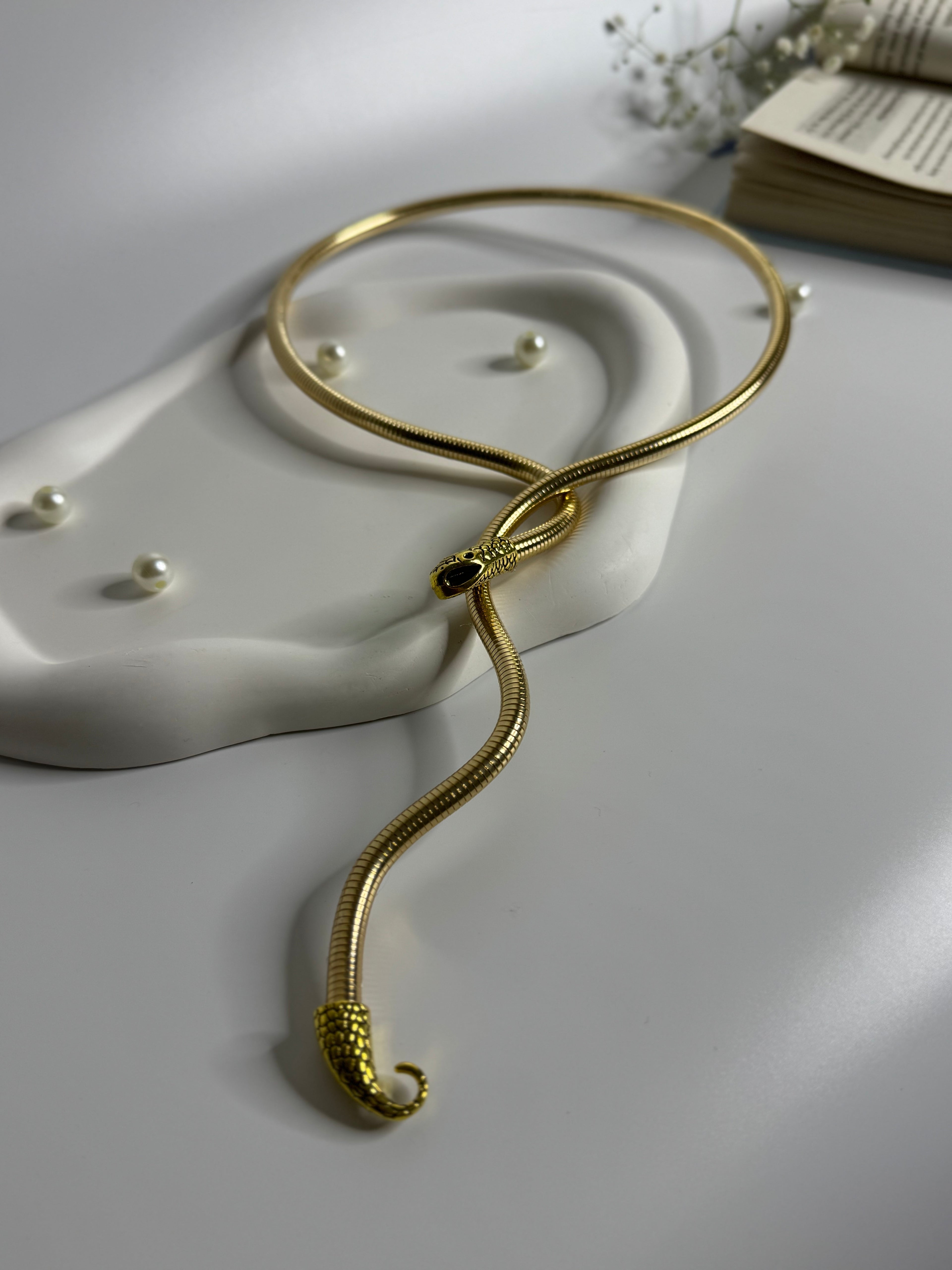 Twist Drop Snake Chain Necklace Gold