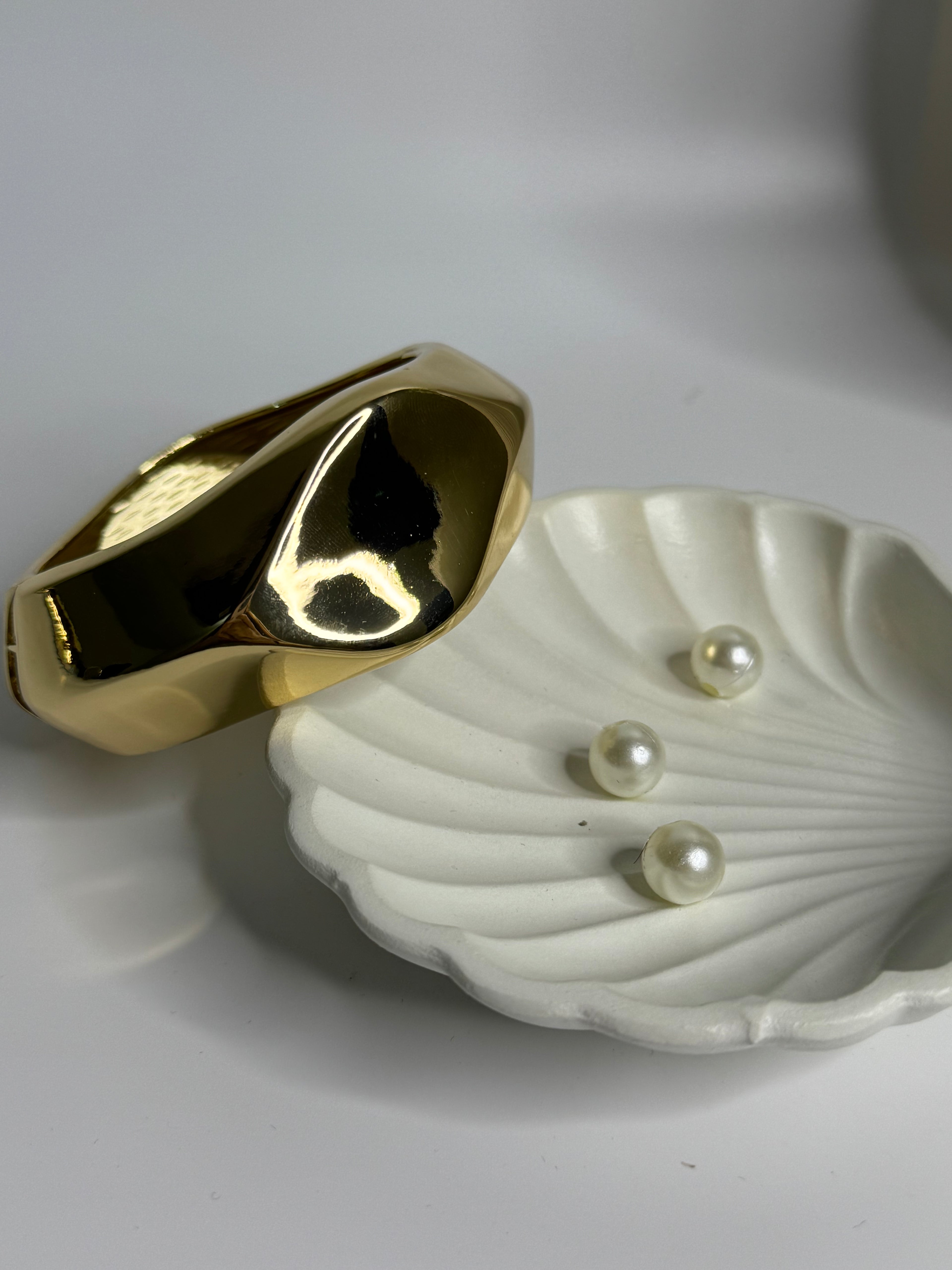 Classic Oval Anti-Tarnish Bracelet