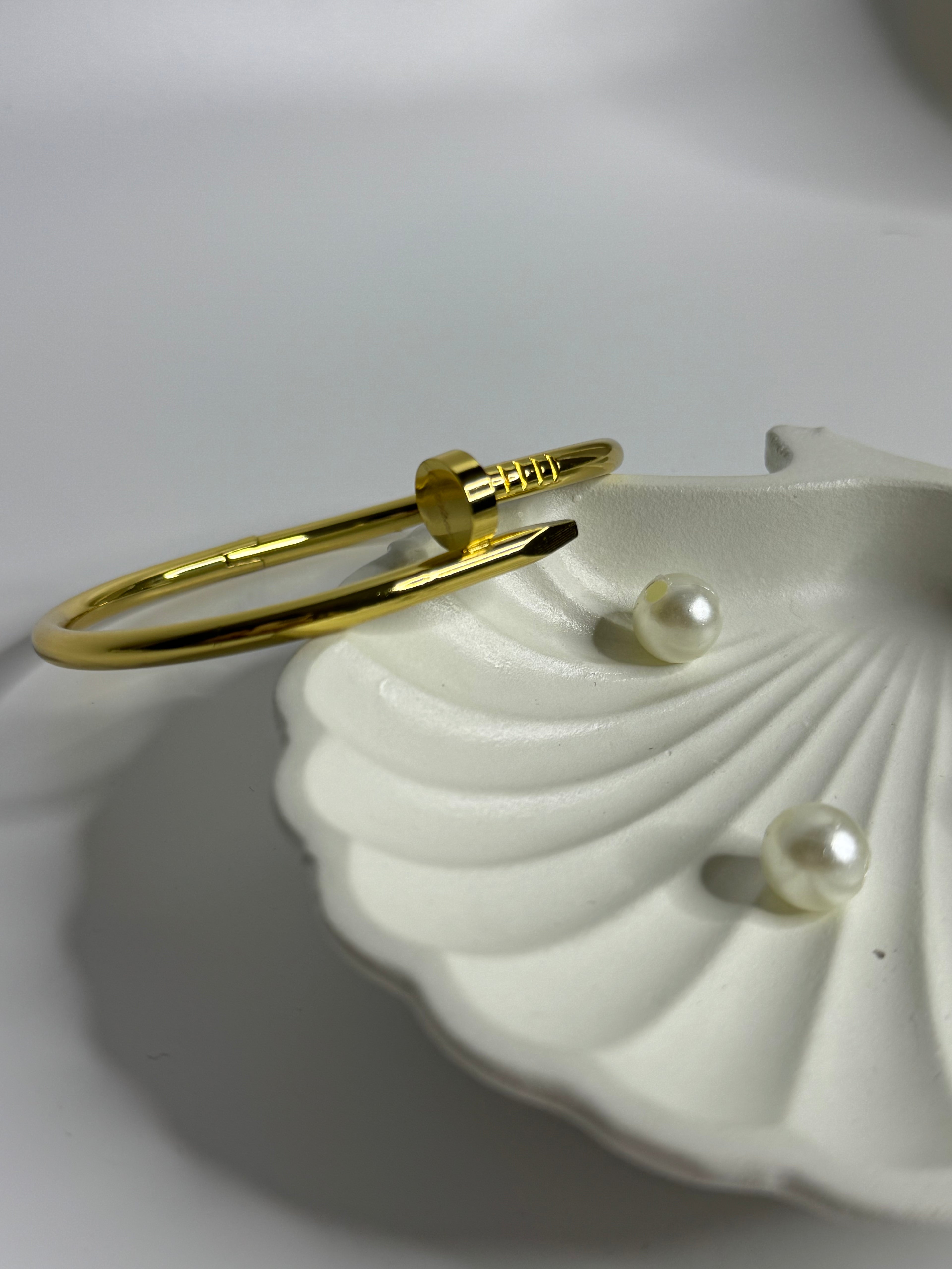 Anti-Tarnish Nail Cuff Bracelet Gold