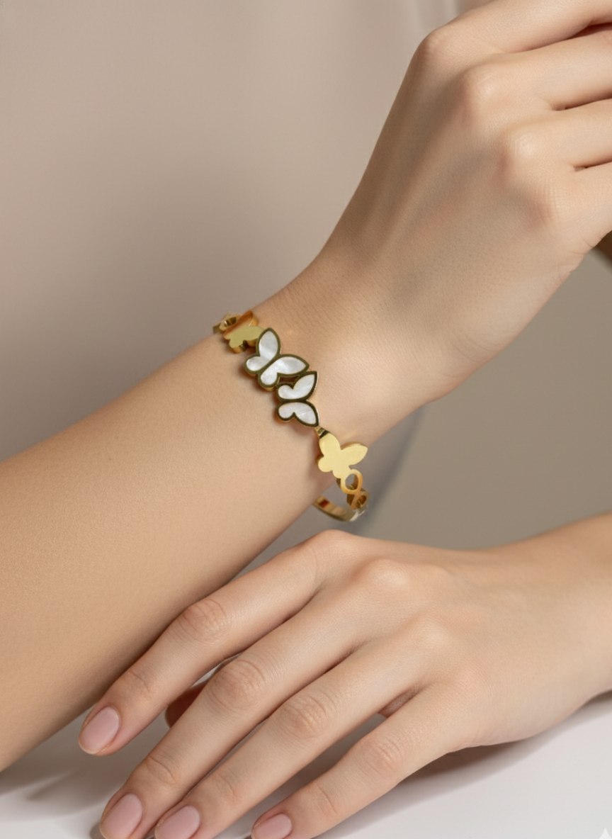 Butterfly Inlay Anti-Tarnish Bracelet