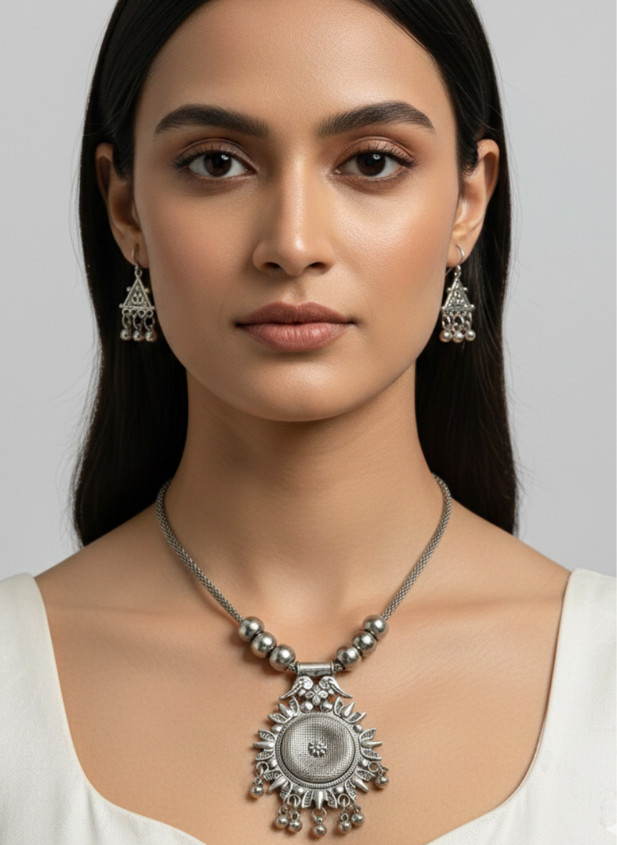 Vintage Oxidised Necklace Set