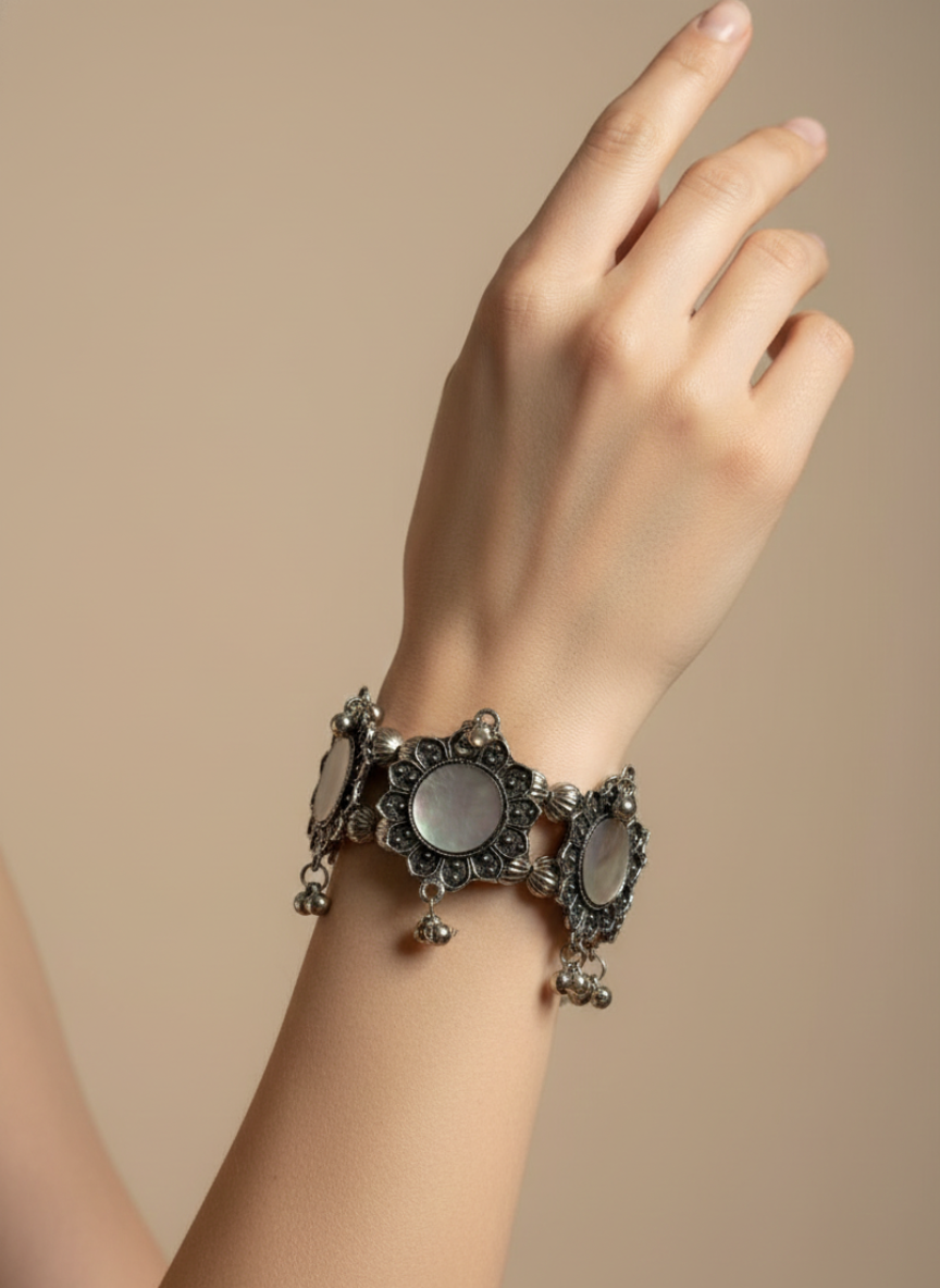 Round Oxidised Bracelet