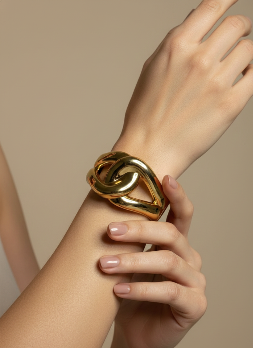 Interlock Twist Anti-Tarnish Bracelet