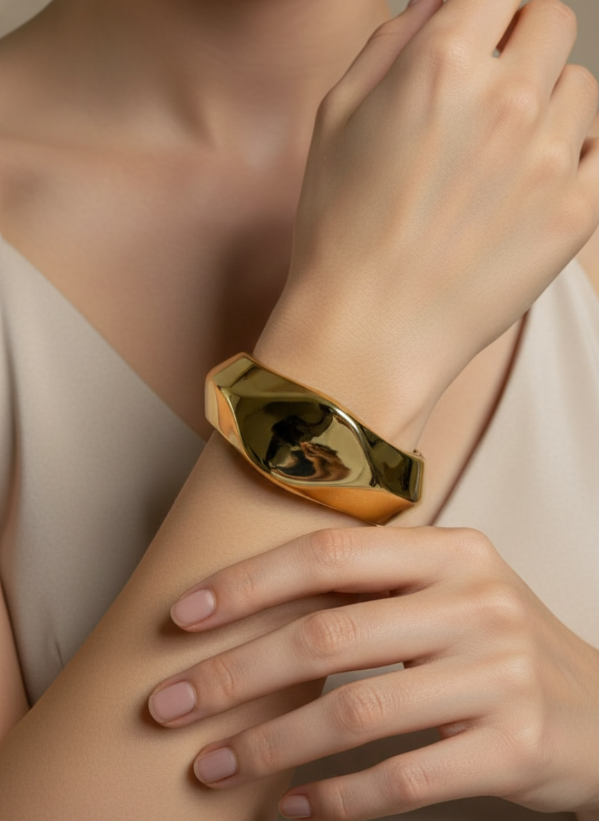 Classic Oval Anti-Tarnish Bracelet