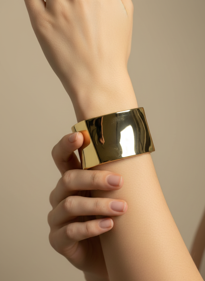 Classic Wide Anti-Tarnish Cuff