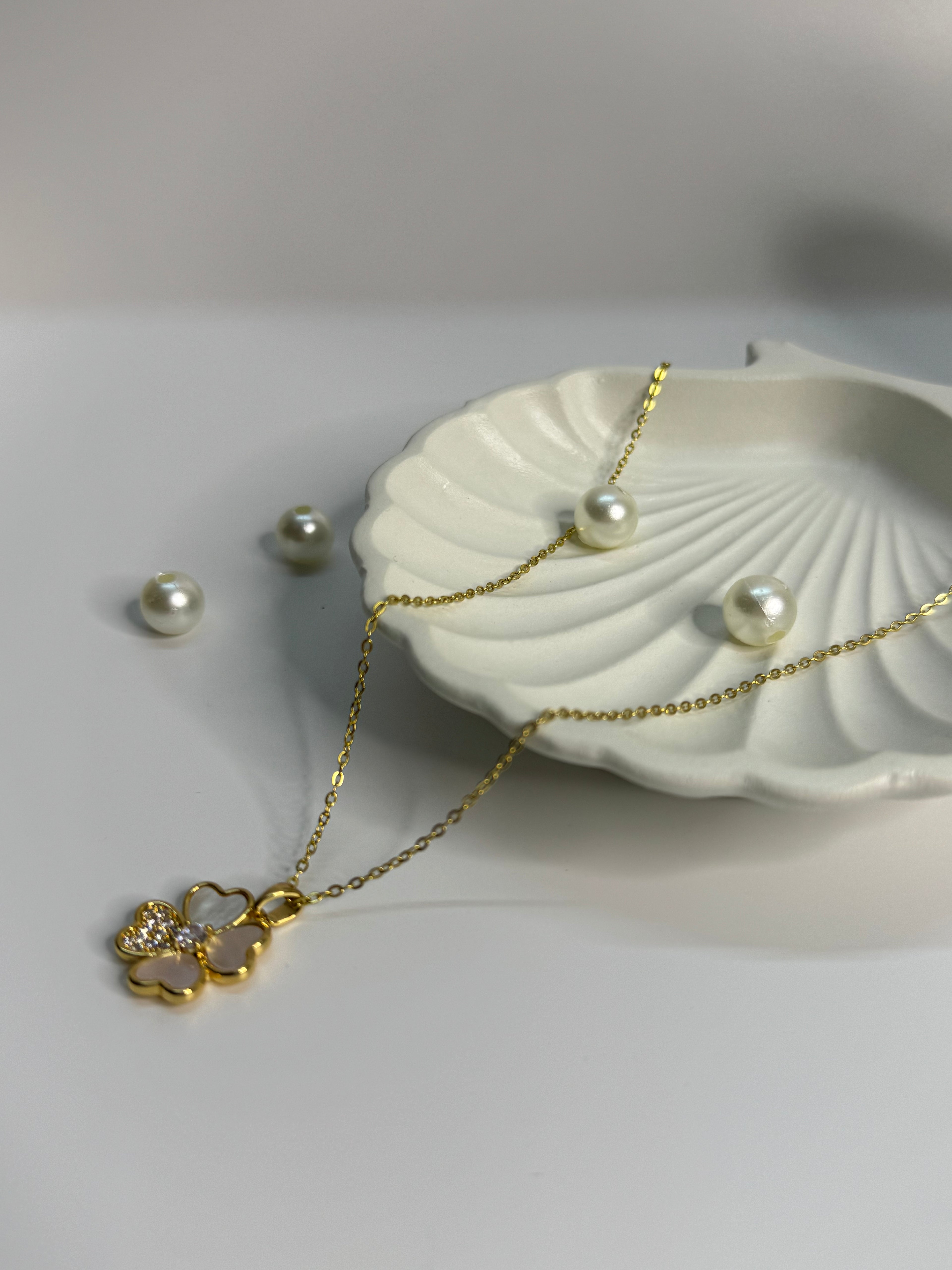 Golden Bloom Floral Pendant Necklace