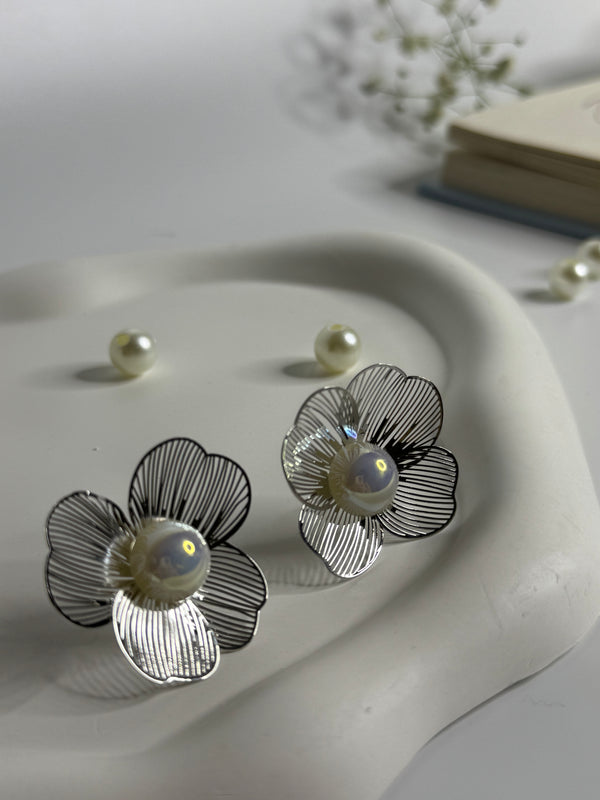 Metal Floral Pearl Stud Earrings Silver