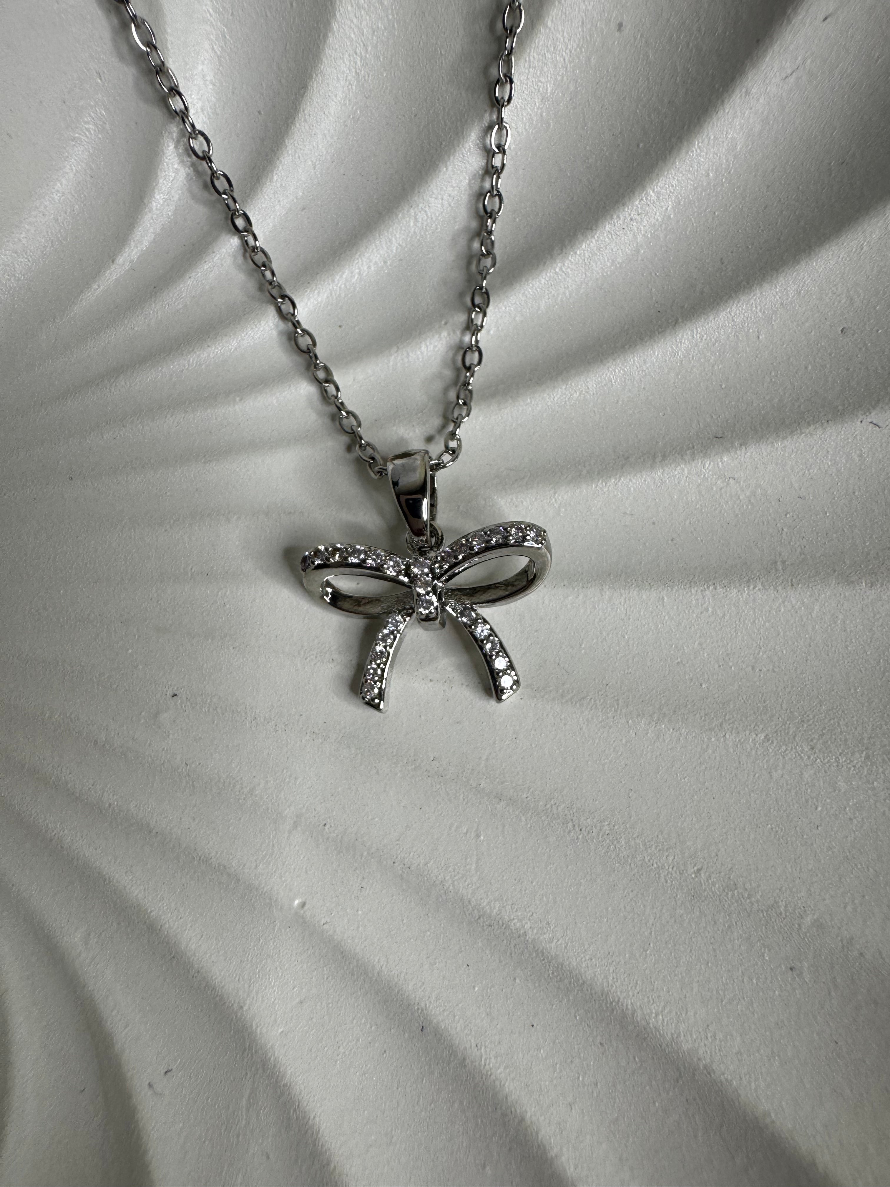 Silver Elegant Bow Pendant Necklace