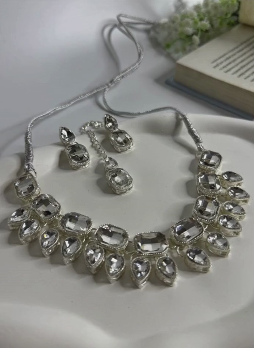 Clear Stone Necklace Set