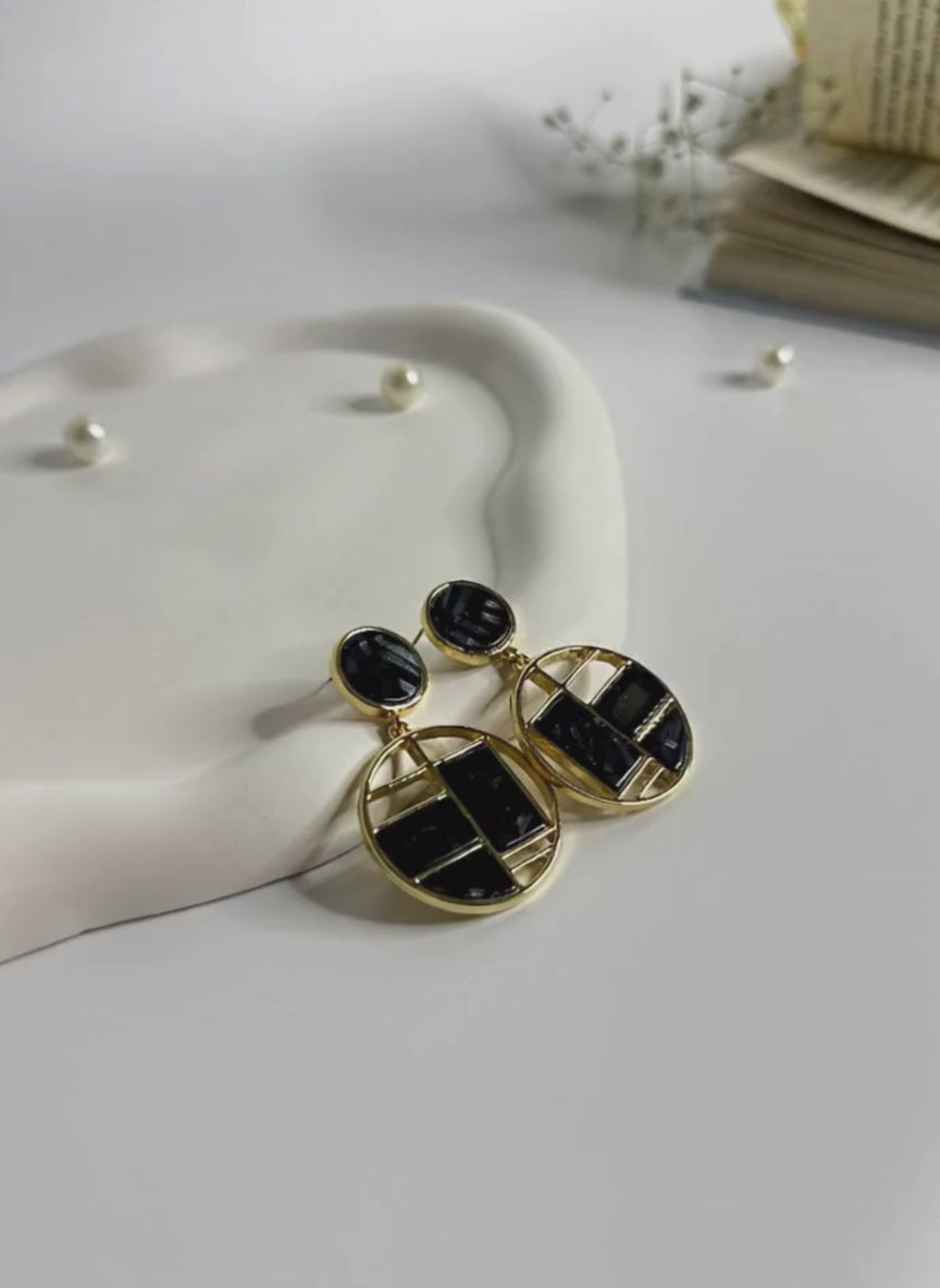 Geometric Frame Statement Earrings Black