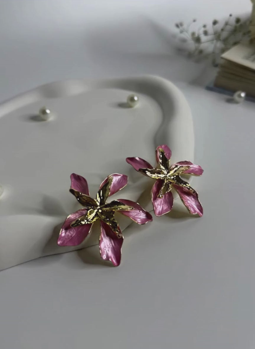 Bloom Statement Earrings Pink
