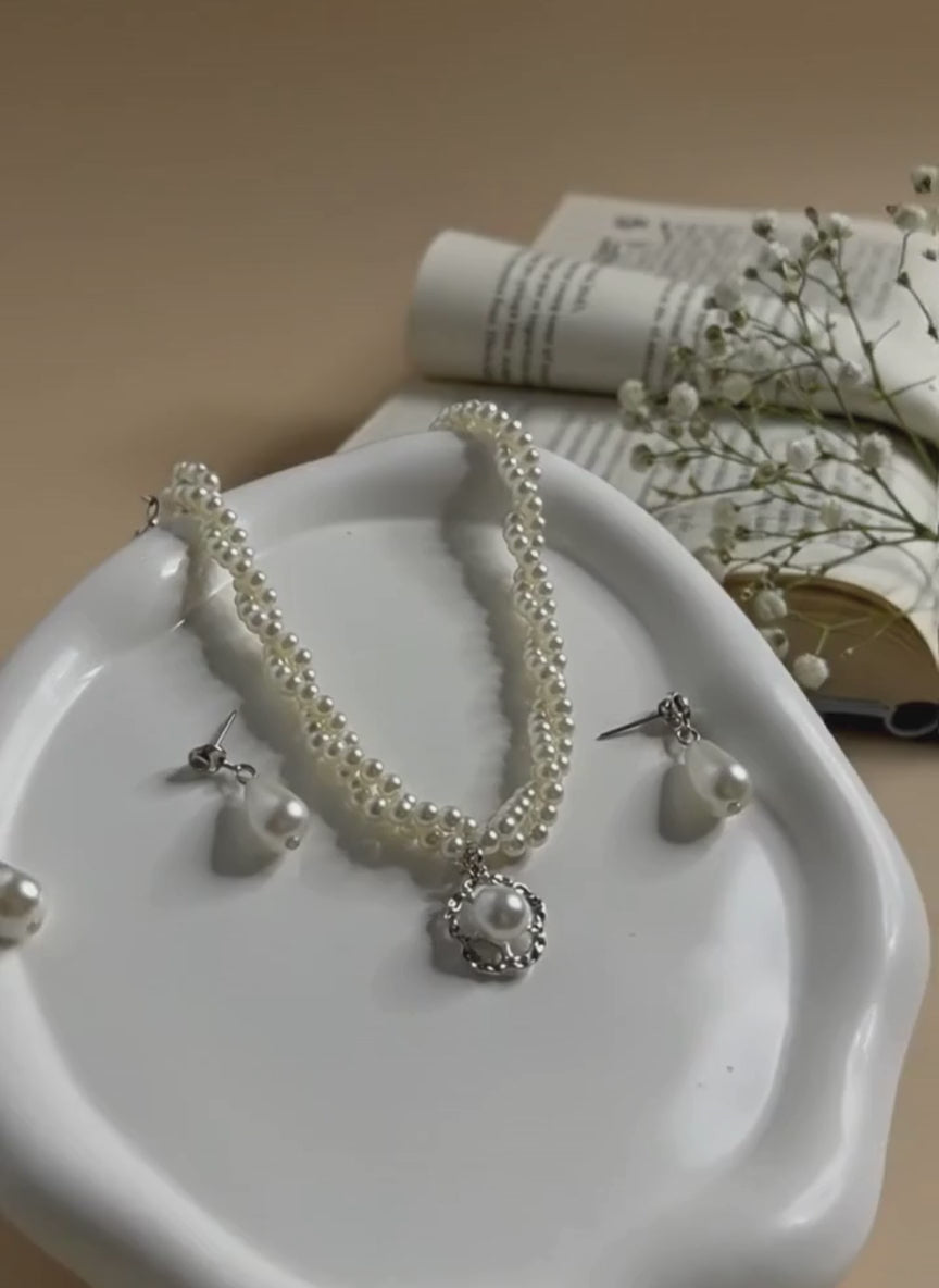 Pearl Round Necklace & Earring Set