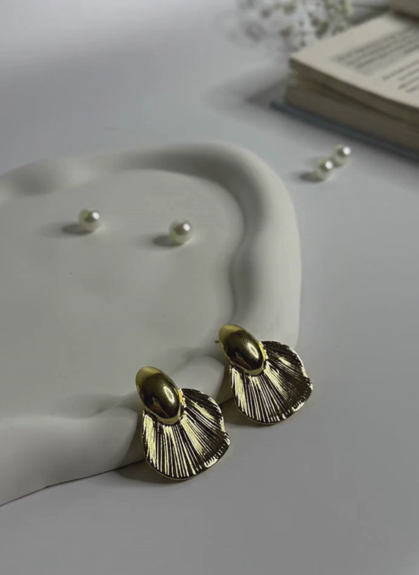 Golden Shell Fold Earrings