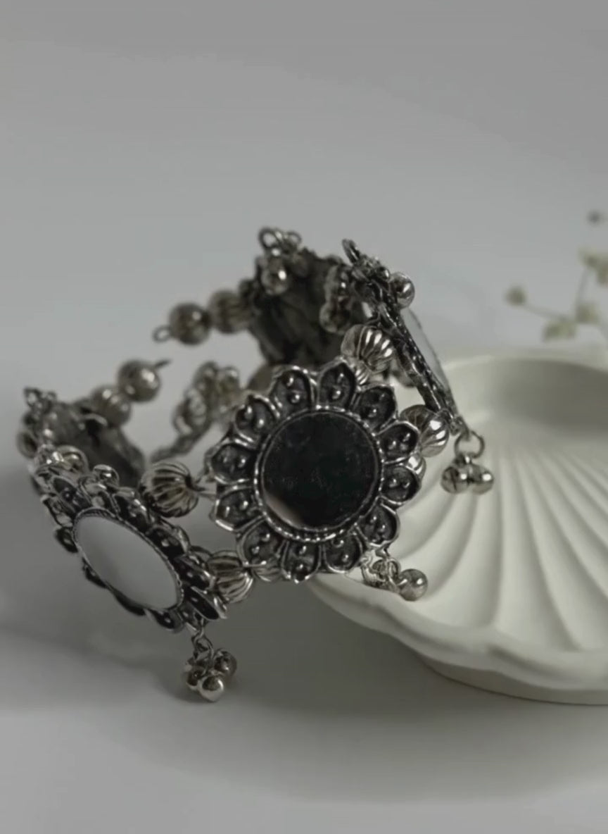 Round Oxidised Bracelet