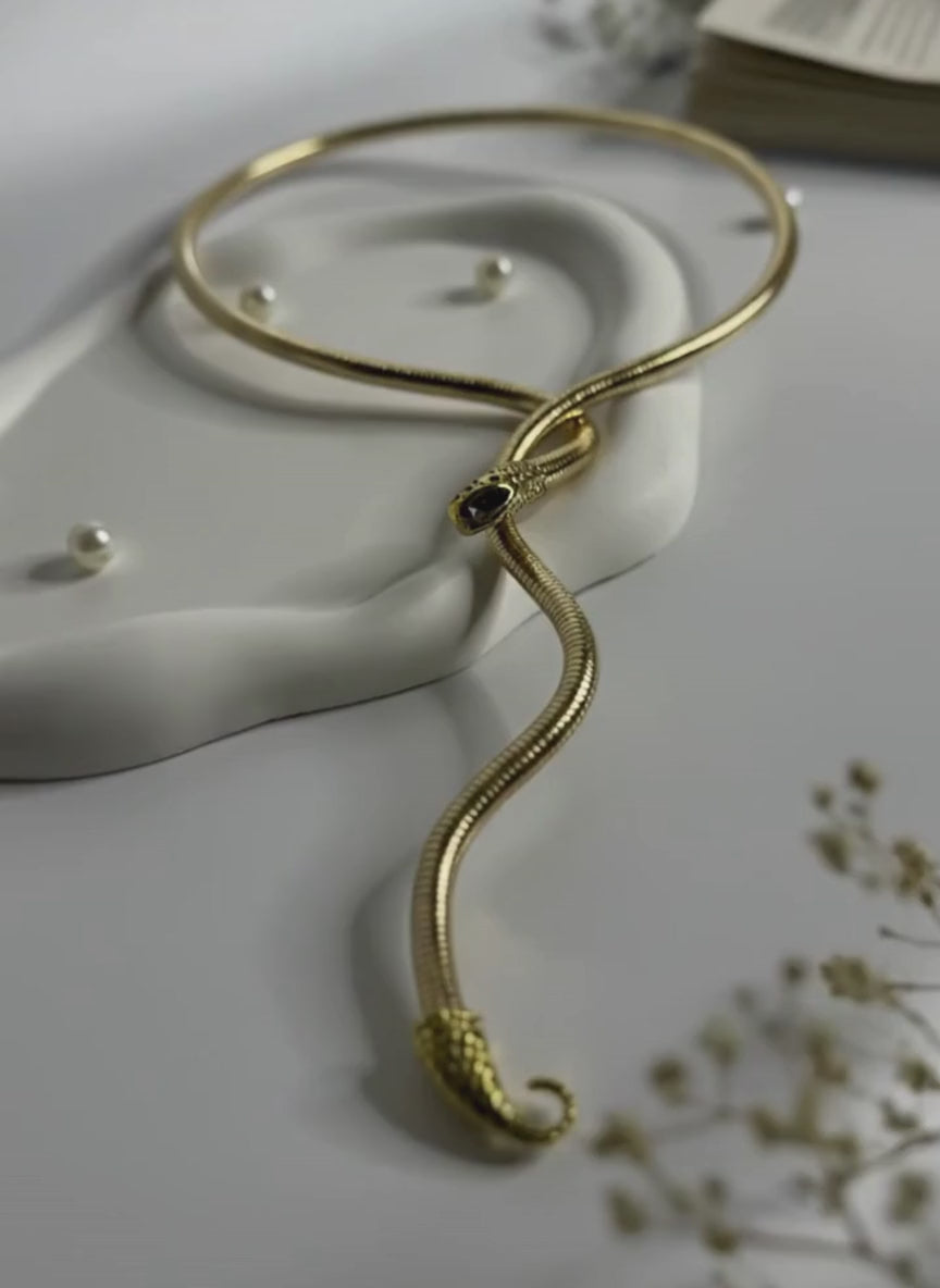 Twist Drop Snake Chain Necklace Gold